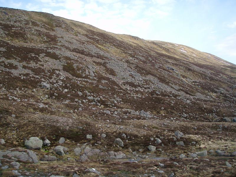 Looking up from Lairig an Laoigh to Beinn Mheadoin.jpg